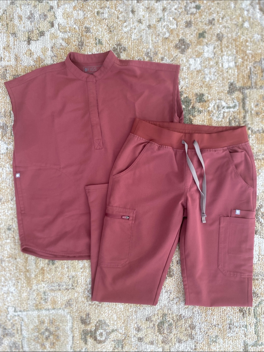 Figs Women’s Technical Collection Two-Piece Scrub Set - Rosewood